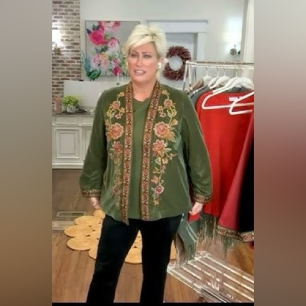 BELLE Embroidered Green Jacket Sz 1X‎
